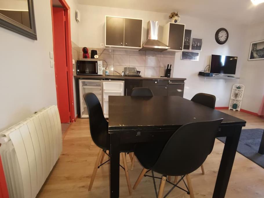 N1 F2 40M2 Avec Petit Jardin Apartment Hérouville-Saint-Clair Exterior foto